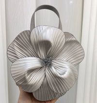 Şık 3D Petal Çiçek Düz Renk Yaka Çanta - Phentora