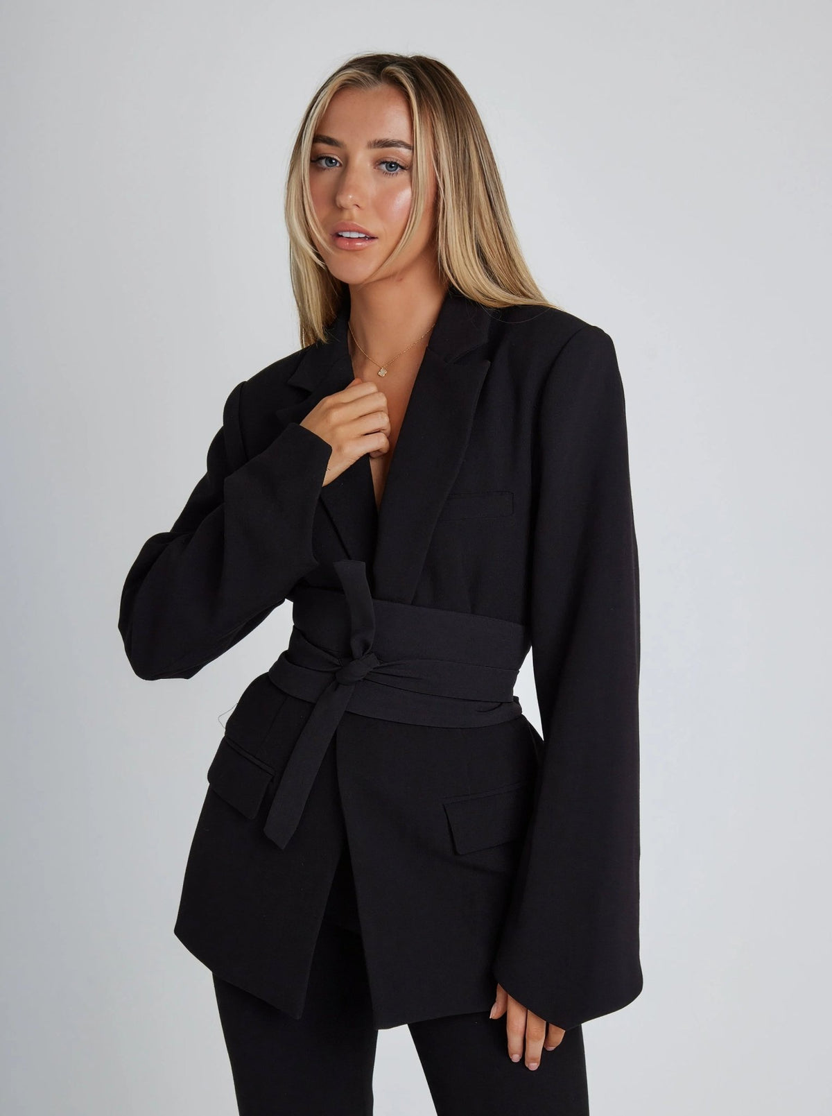 Topaz - Kuşak Detaylı Blazer Ceket - Phentora