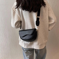 Minimalist Dalga Deri Crossbody Çanta - Phentora