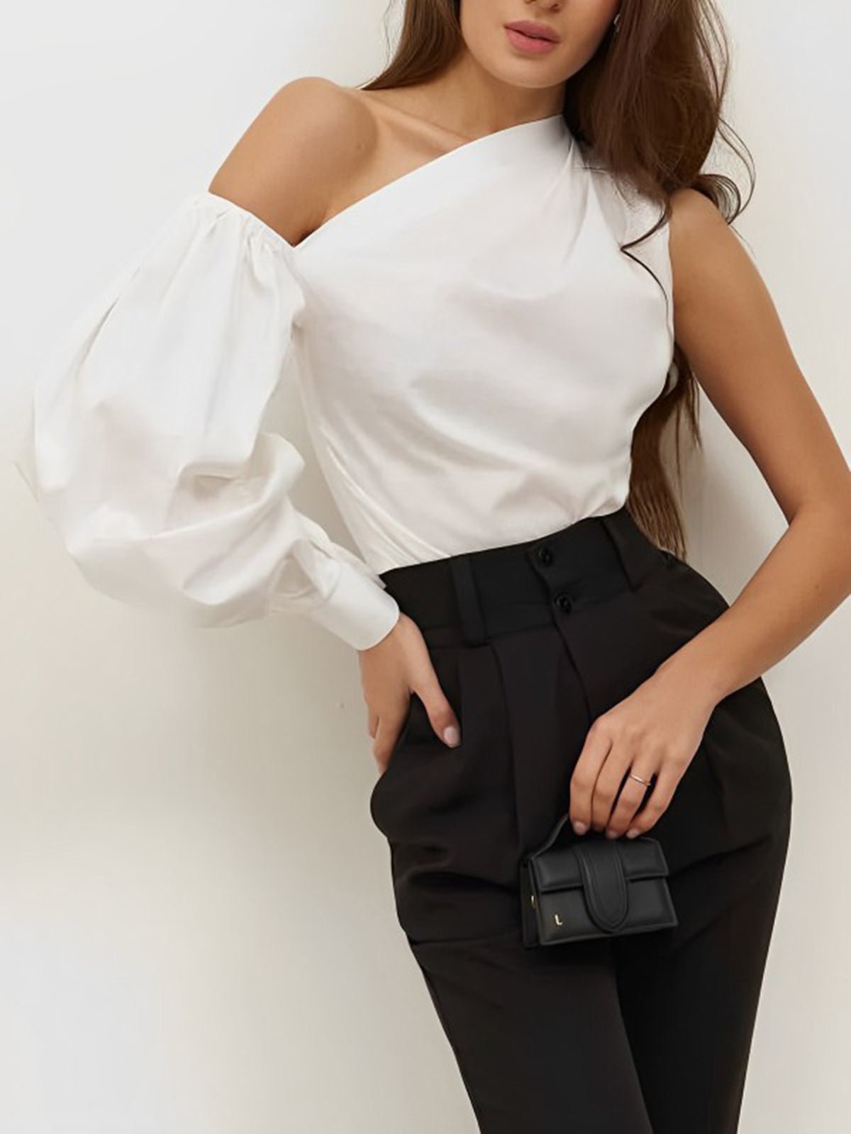 Asymmetrical Omuzları Açık Bluz - Phentora