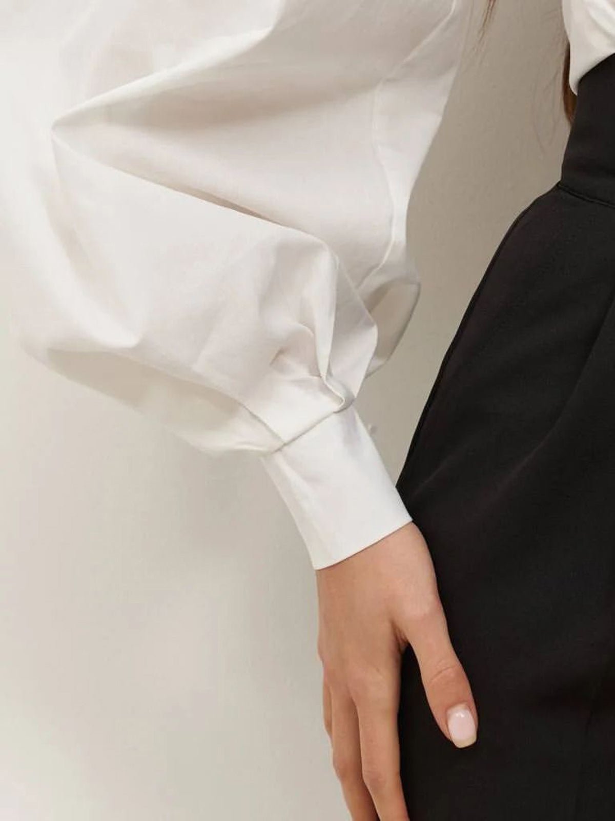 Asymmetrical Omuzları Açık Bluz - Phentora