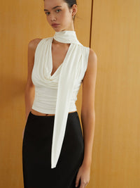 Düz Twist Front Kolsuz T - Gömlek - Phentora