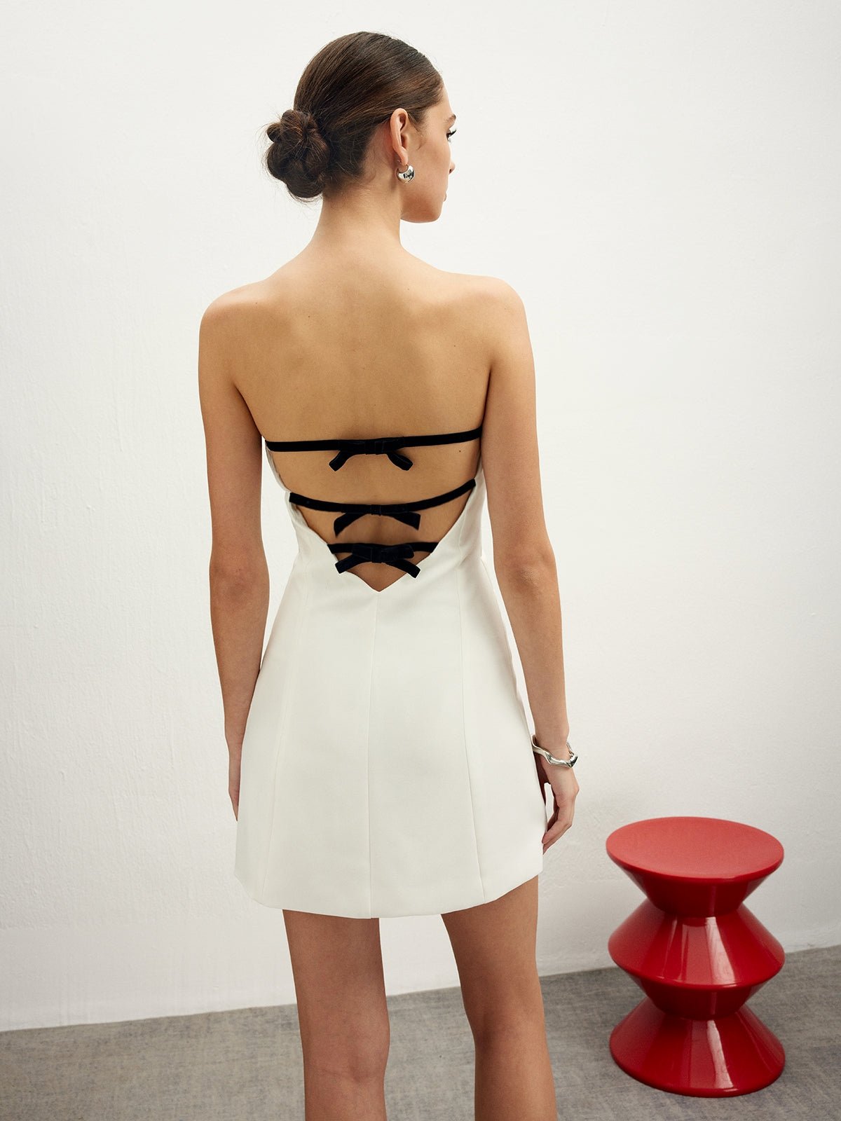 Knotted Open Back Piping Straplez Elbise - Phentora