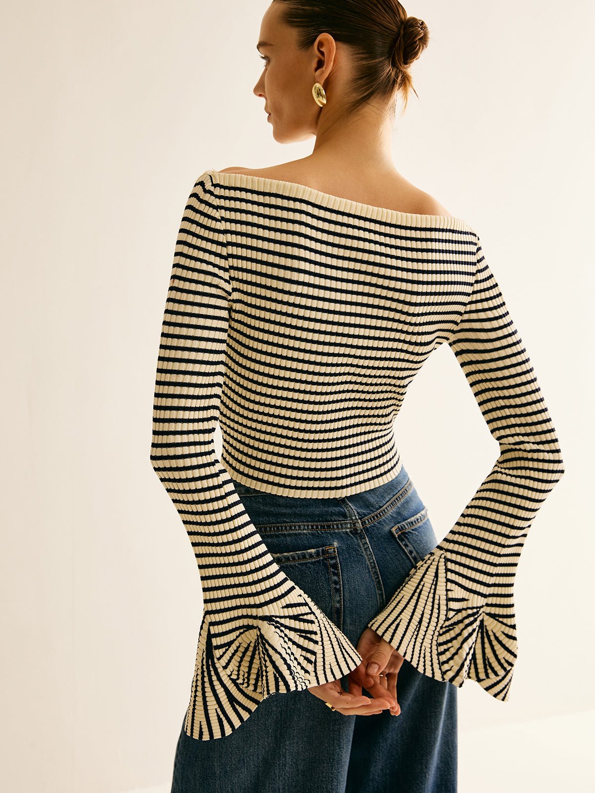 Striped Fırfırlı - Sleeve Triko Üst - Phentora