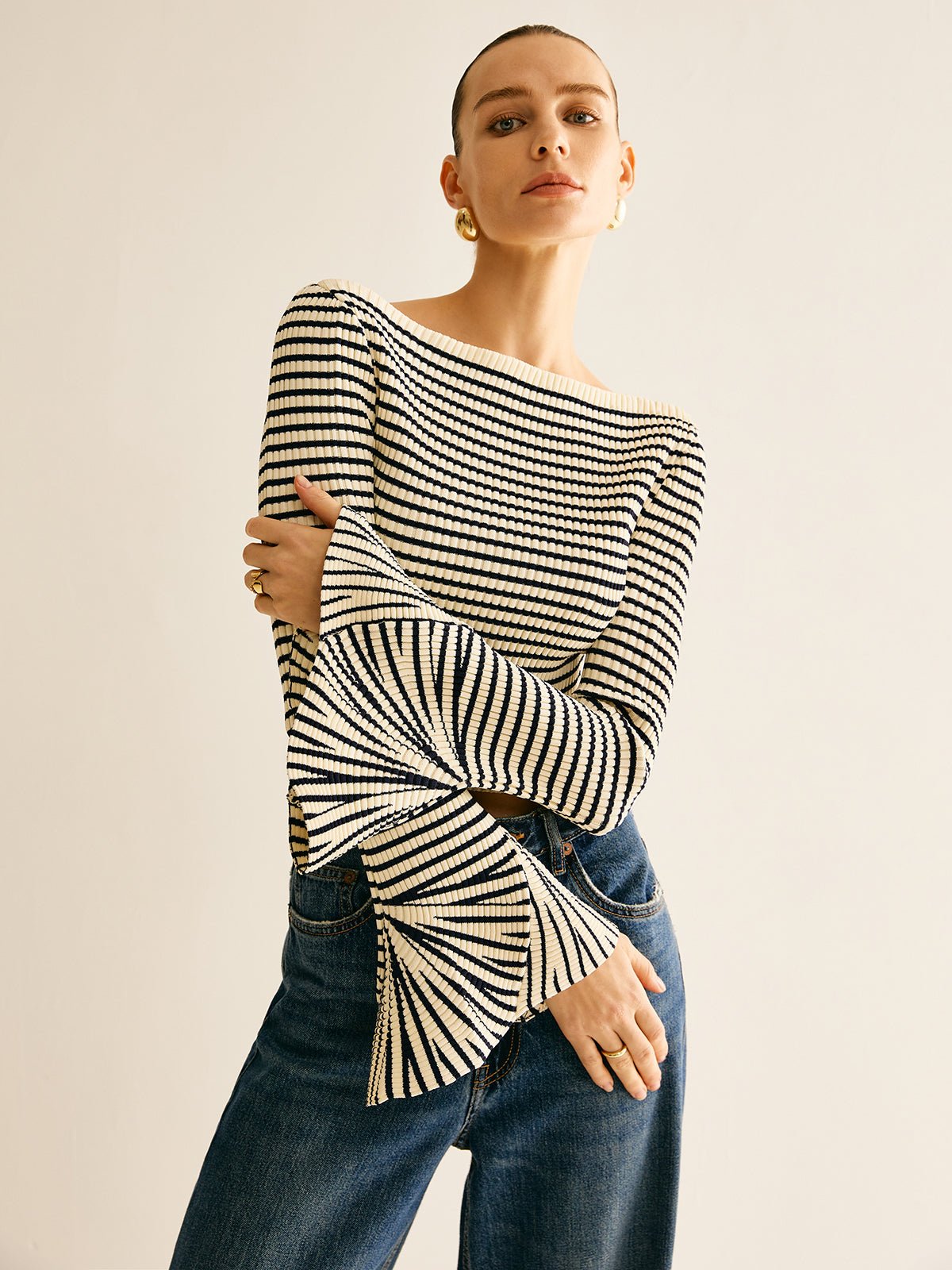 Striped Fırfırlı - Sleeve Triko Üst - Phentora