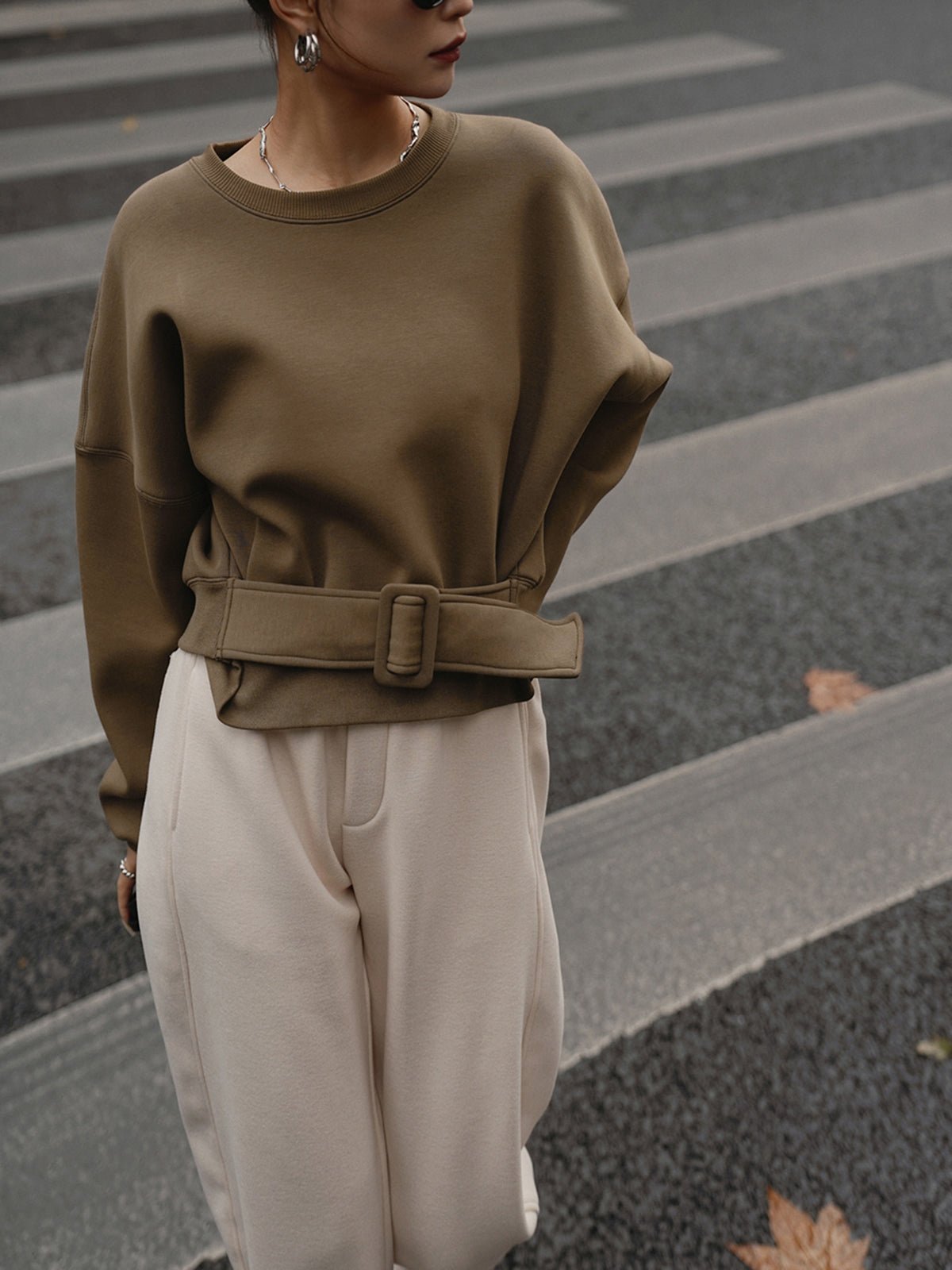 Kemerli Kısa Sweatshirt - Phentora