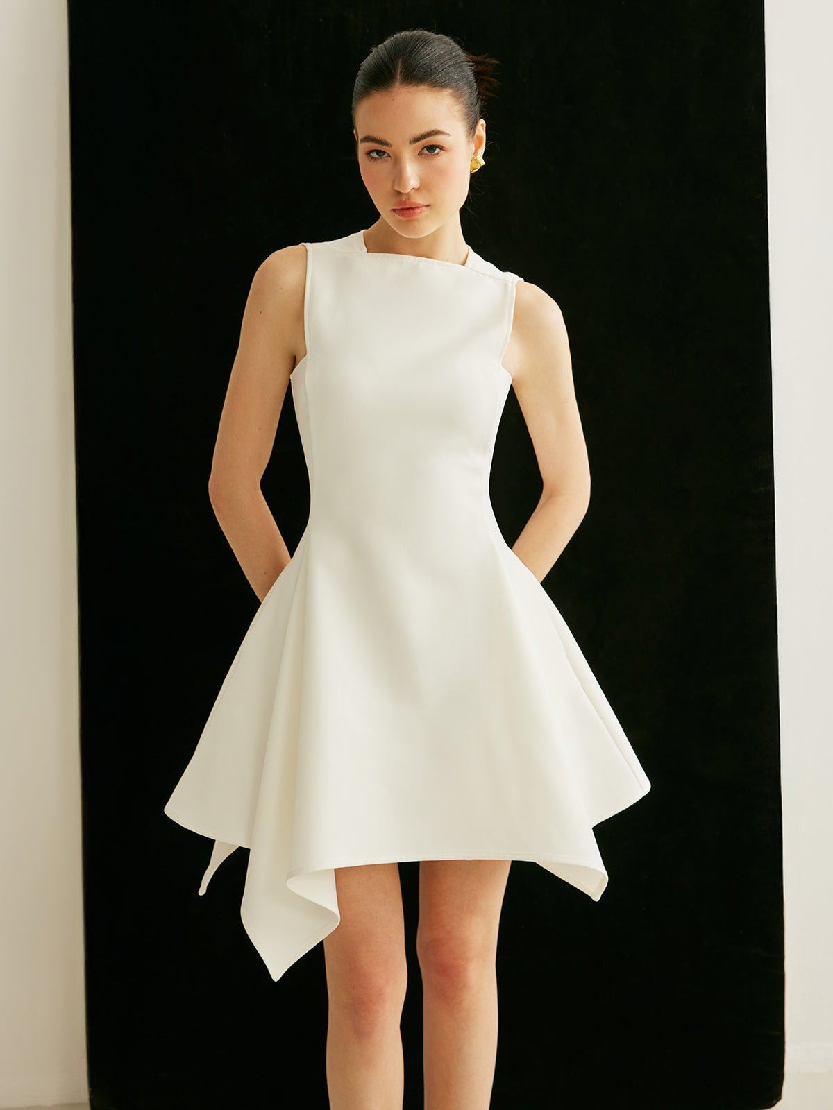 Pocket Detaylı Asymmetrical Elbise - Phentora
