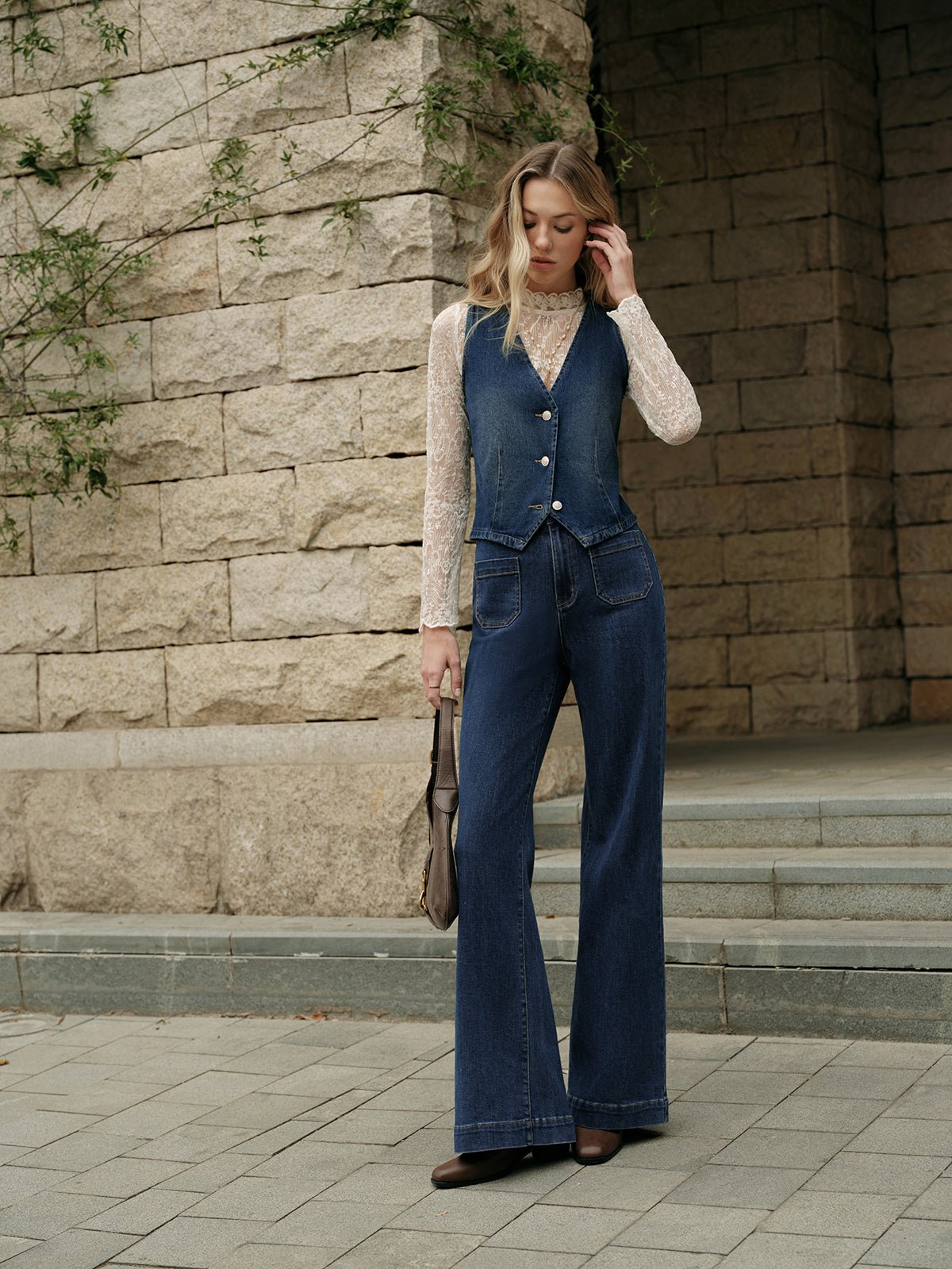 Şık Denim Yelek ile Rahat Şıklık - Phentora