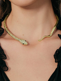 Şık Yılan Esintili Choker Kolye - Phentora