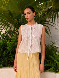 Semi - Sheer Embroidered Dantel Bağlamalı Bluz - Phentora