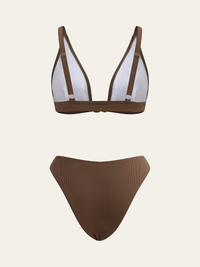 Metal Aksesuarlı Bikini Takımı