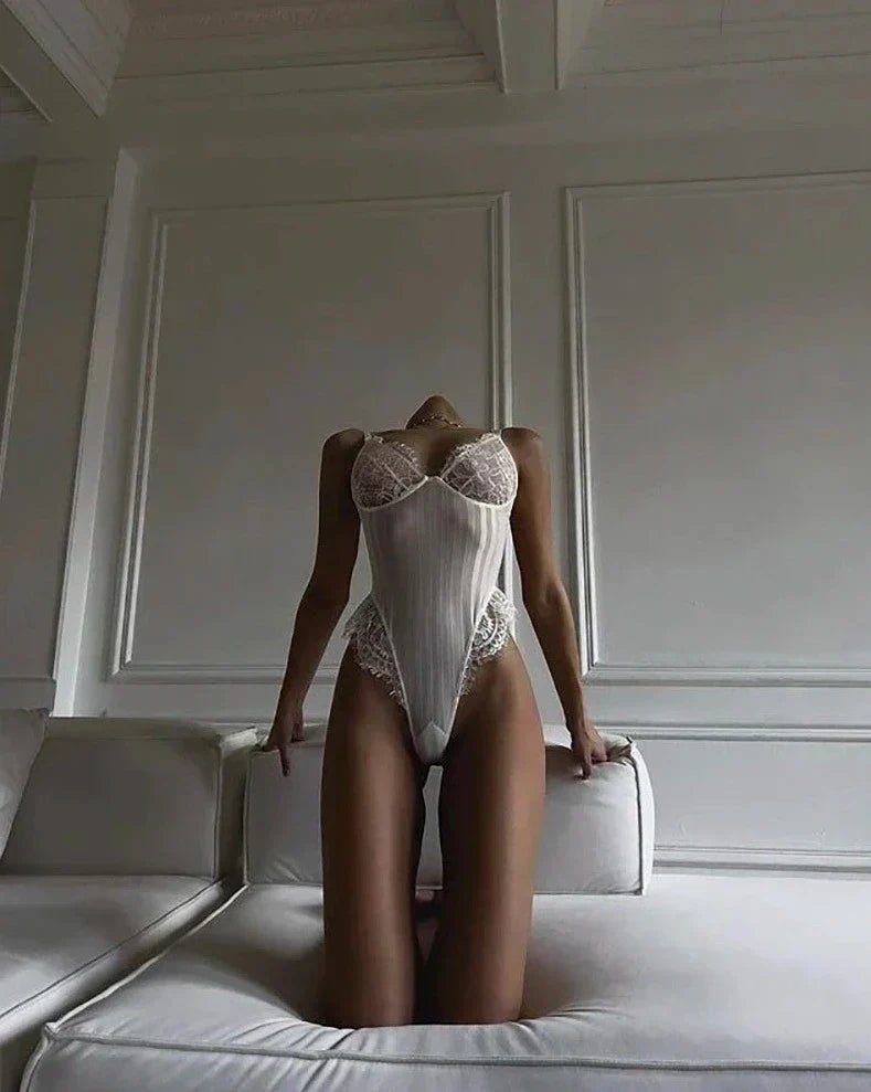 Çizgili Dantel Detaylı Bodysuit - Phentora