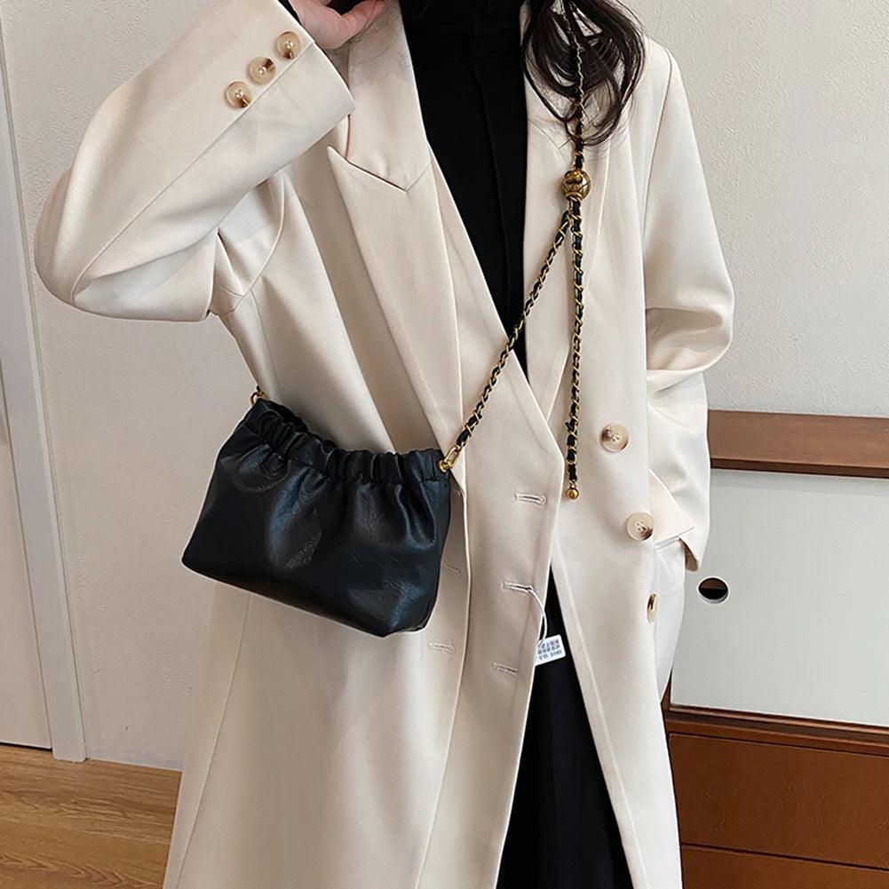 Vintage Zincir Detaylı Soft Clutch Çanta - Phentora
