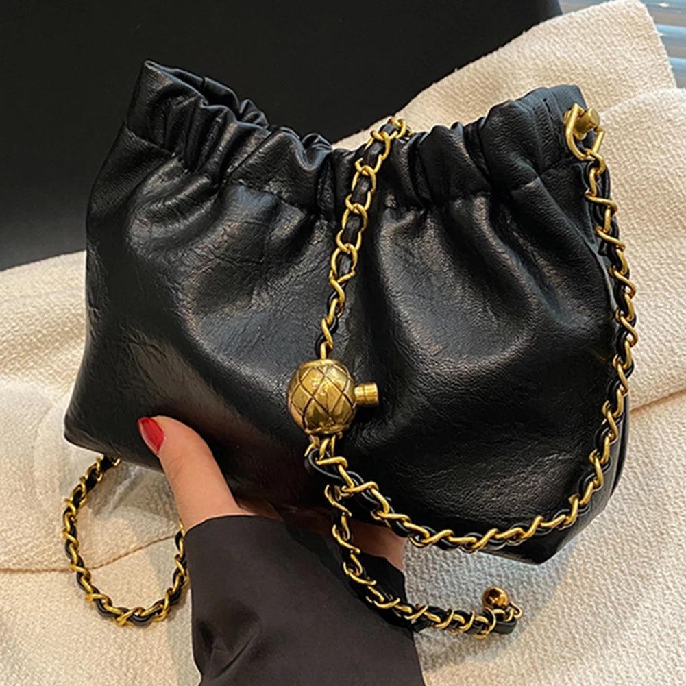 Vintage Zincir Detaylı Soft Clutch Çanta - Phentora