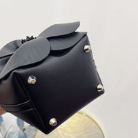 Şık 3D Petal Çiçek Düz Renk Yaka Çanta - Phentora