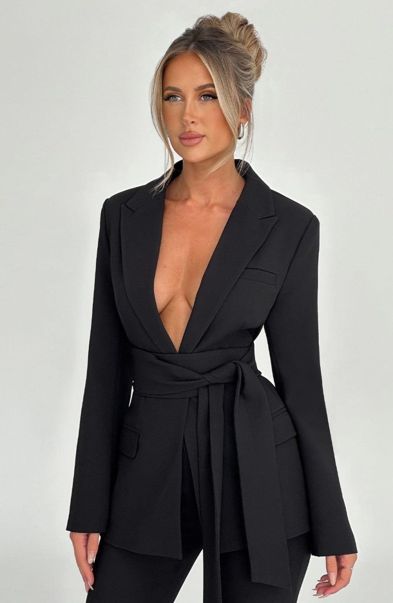 Midnight Elegance Kuşak Detaylı Ceket - Phentora