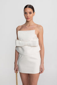 Büyük Fiyonklu Bel Bölgesi ve Peplum Detaylı Straplez Mini Elbise - Phentora